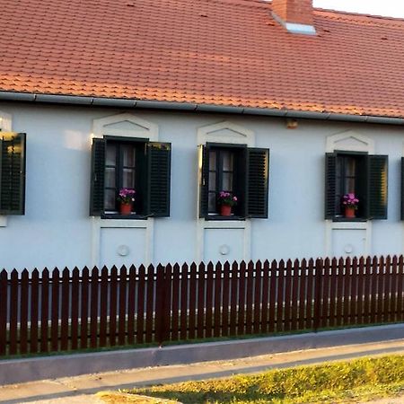 Szentgyoergyvoelgy Vendeghaz Orseg Hotel Szentgyorgyvolgy Buitenkant foto