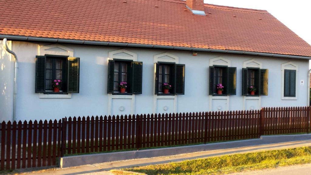 Szentgyoergyvoelgy Vendeghaz Orseg Hotel Szentgyorgyvolgy Buitenkant foto
